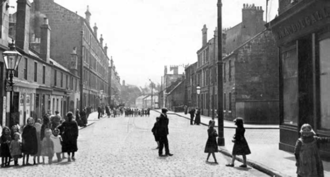 Harriet Street viewed south-southwest. c. 1910 summer mid-afternoon photograph courtesy of Pollokshaws Heritage