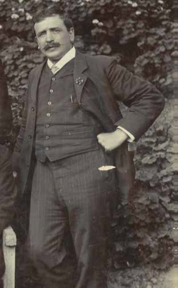 Wil Kraig in the Wellington Botanic Gardens. Excerpt from the Parliamentary Press Gallery photograph of late December 1909 by Sarong Studio, Ingestre Street, Brooklyn, Wellington, courtesy Dorothy Ward